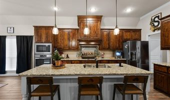 1552 County Road 2395, Alvord, TX 76225