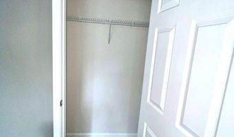 1008 Prestwyck Ct, Alpharetta, GA 30004