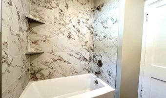 1414 R St, Bedford, IN 47421