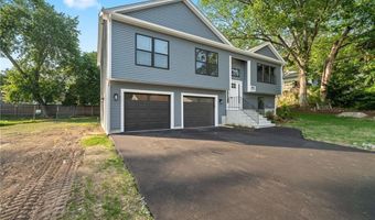 10 Sherwood Ave, North Providence, RI 02911