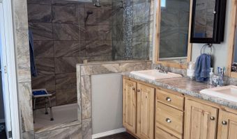 99 WALKER Ln, Auburn, WY 83111