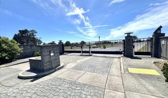 Sea Breeze Way 16, Brookings, OR 97415