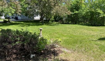 277 Pearl St, Bangor, ME 04401