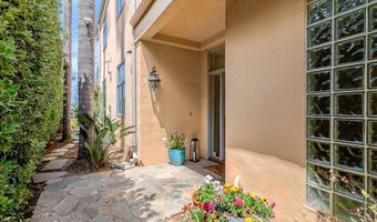 101 Rios Ct, Solana Beach, CA 92075