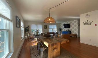 208 Chapel St, Block Island, RI 02807