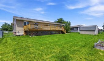 1006 NE 28th Ave, Aberdeen, SD 57401