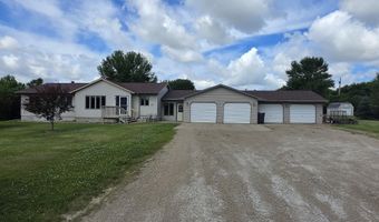 12867 E Pleasant Valley Dr, Aberdeen, SD 57401