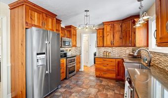 8720 COWPOKE Rd, Cheyenne, WY 82009