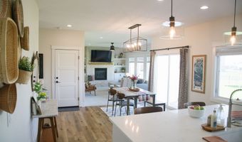 3338 9th Ave SW, Altoona, IA 50009