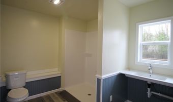 745 McRoberts Ave, Aurora, OH 44202
