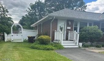 50 Van Wie Ter A, Albany, NY 12203