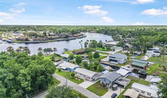 24538 WILDHOG Rd, Astor, FL 32102