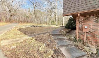 1975 Pine Lake Dr, Arab, AL 35016