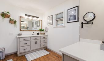 36 Old Railroad Dr, Alamogordo, NM 88310