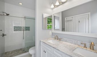 4049 COLUMBIA Pike, Arlington, VA 22204