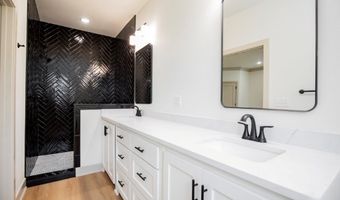 4 Romine Pl, Bella Vista, AR 72715