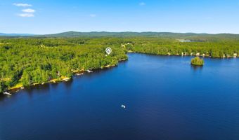 63 Lake Shore Dr, Barnstead, NH 03225