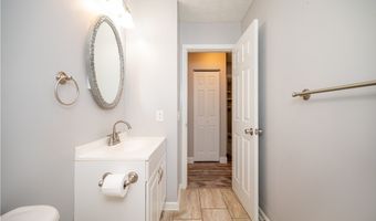 4829 New Rd, Austintown, OH 44515