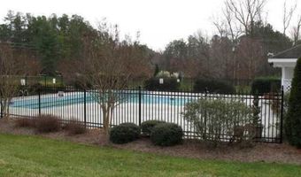 1817 Misty Hollow Ln, Apex, NC 27502