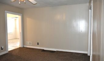 802 Locust St, Alva, OK 73717