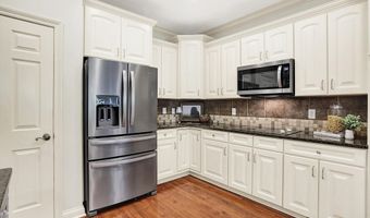 4498 Nottinghill Dr, Avon, IN 46123