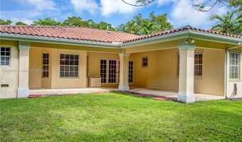526 Madeira Ave, Coral Gables, FL 33134