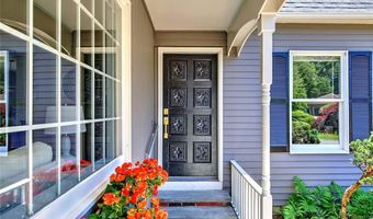 15 Sylvia Ln, Lincoln, RI 02865