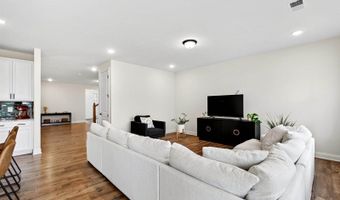 906 Haybeck Ln, Apex, NC 27523