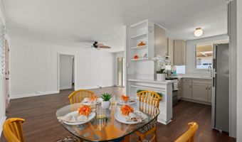 755 Kaipii St, Kailua, HI 96734