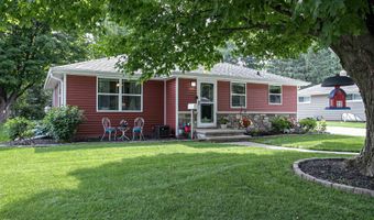 2320 S GREENVIEW St, Appleton, WI 54915
