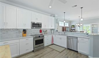 3 Wigg Ct, Bluffton, SC 29909