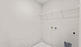 3647 Heritage Farm Ln, Amelia, OH 45102