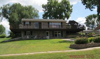 301 N CHURCH St, Albany, IL 61230