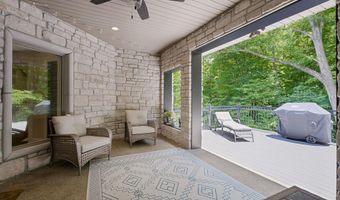 410 Crooked Stick Dr, Bedford, IN 47421