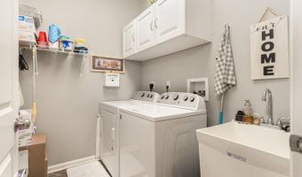 9995 Cedar View Ln, Aurora, IN 47001