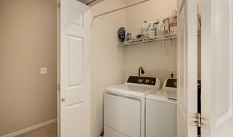 1468 Fox Pointe Cir, Ann Arbor, MI 48108