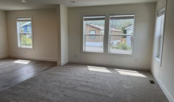1 Corral Ln #37, Ashland, OR 97520