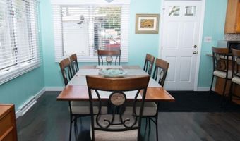 15 Treasure Rd, Narragansett, RI 02882