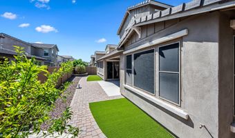 903 W GLACIER Dr, Chandler, AZ 85248