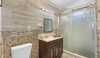 102 Williams Ave, East Providence, RI 02914