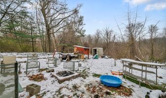 428 Canova Dr, Akron, OH 44319