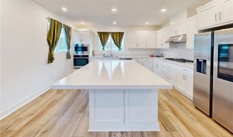 2750 W 182nd St 112, Torrance, CA 90504