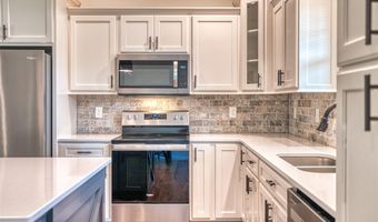 105 Skylar Dr, Auburn, KY 42206