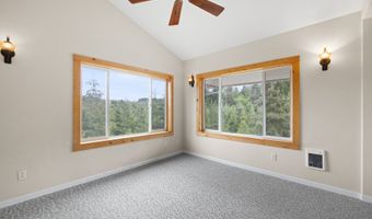 15816 S WAVE Rd, Mulino, OR 97042