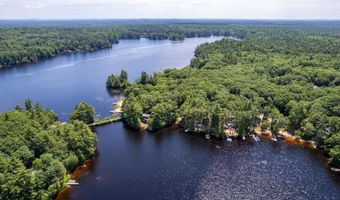 396 Mica Point Rd, Barrington, NH 03825