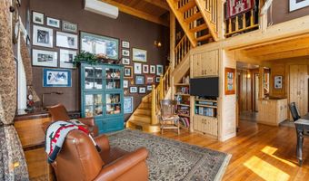 2919 Hawkline Rd, Bozeman, MT 59715