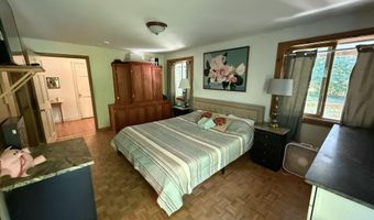 31 Woods Mills Rd, Baldwin, ME 04024
