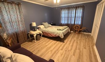 401 E Oak St, Atmore, AL 36502
