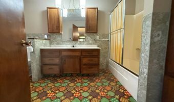 211 N Madison St, Atkinson, NE 68713