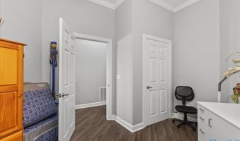 6122 Bay Village Dr 205, Athens, AL 35611